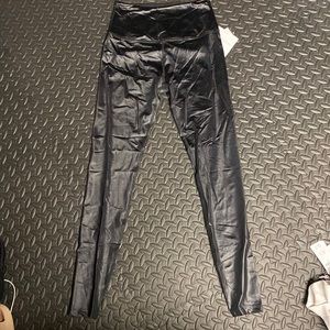 NWT Beyond Yoga leggings size M